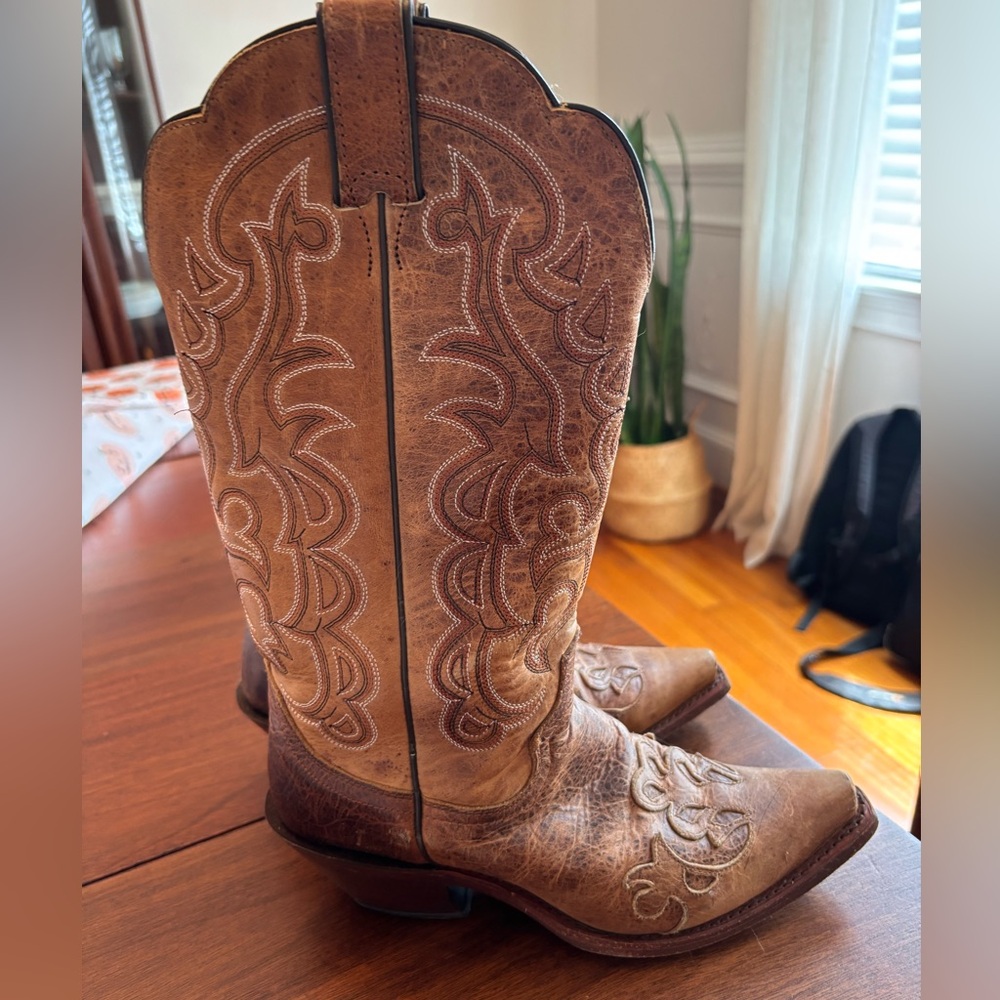 Justin Tan Leather Cowboy Boots